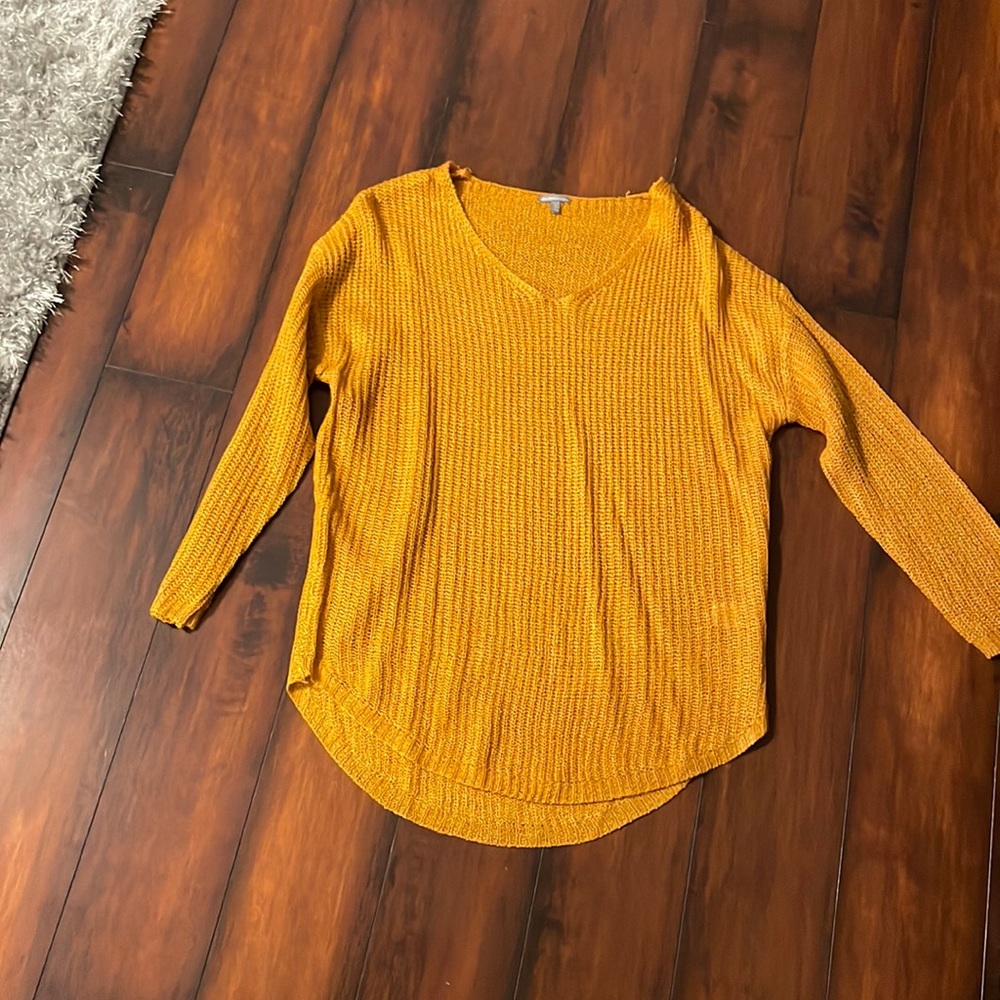 Mustard sweater never worn